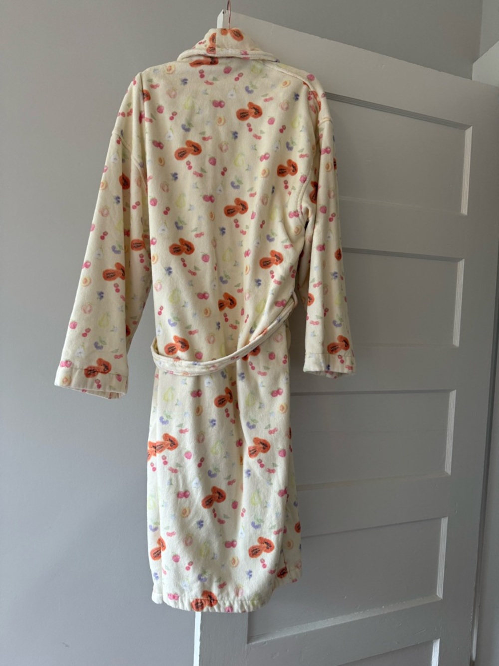 Djerf Avenue Patterned Robe - Picture 2 of 5